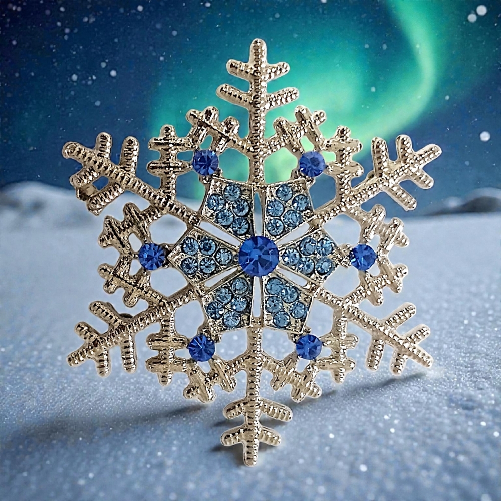 Icy Snowflake Pin Brooch Pendant Star Blue Rhinestone Crystal Winter Silver Tone